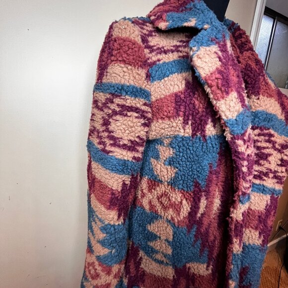 Ariat Katharine Aztec Coat Womens SZ M Fleece Western Navajo Southwest Country - Picture 7 of 16